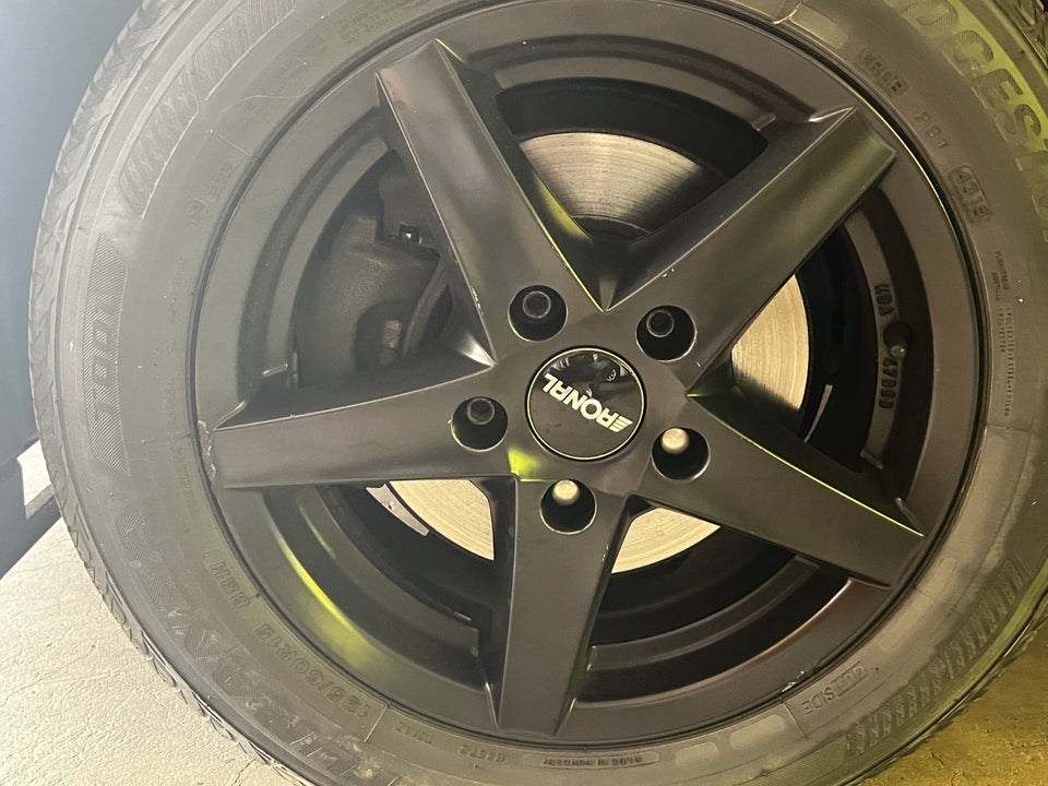 Toyota Auris 1,6 T2 5d