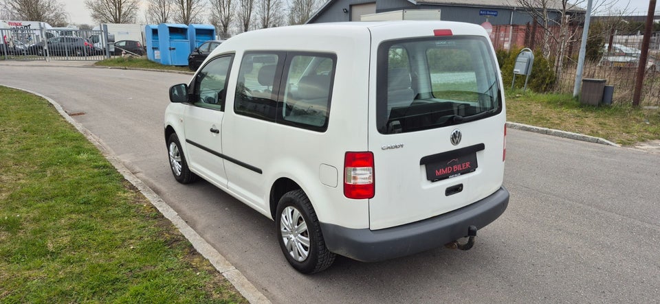 VW Caddy 1,9 TDi 75 4d