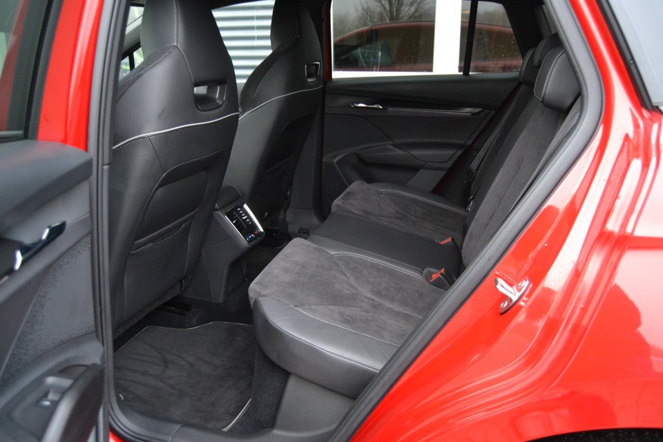 Skoda Enyaq 80 iV Sportline 5d