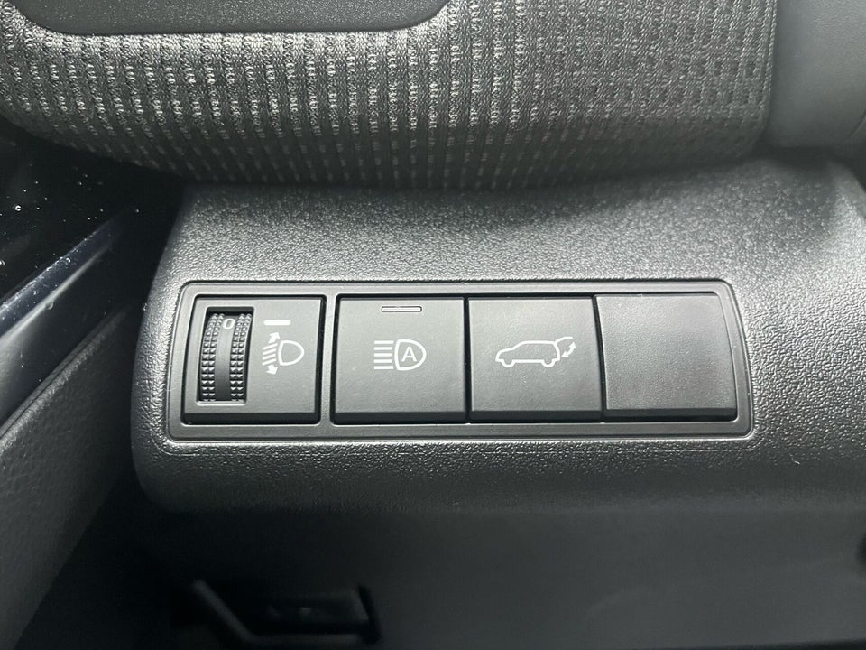 Toyota bZ4X Active 5d