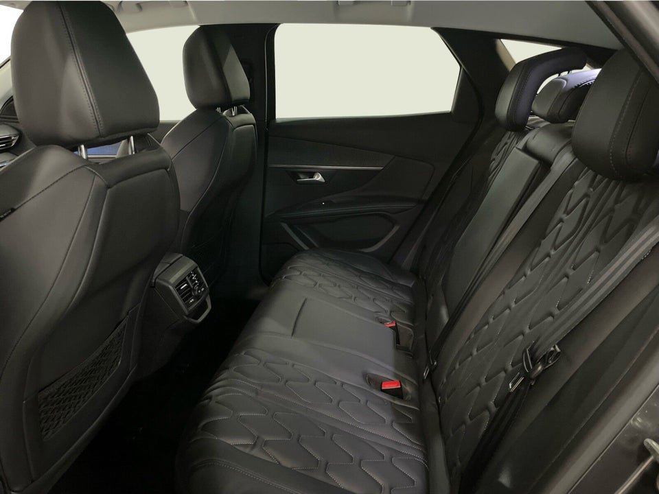 Peugeot 3008 1,6 Hybrid Allure Pack Limited EAT8 5d