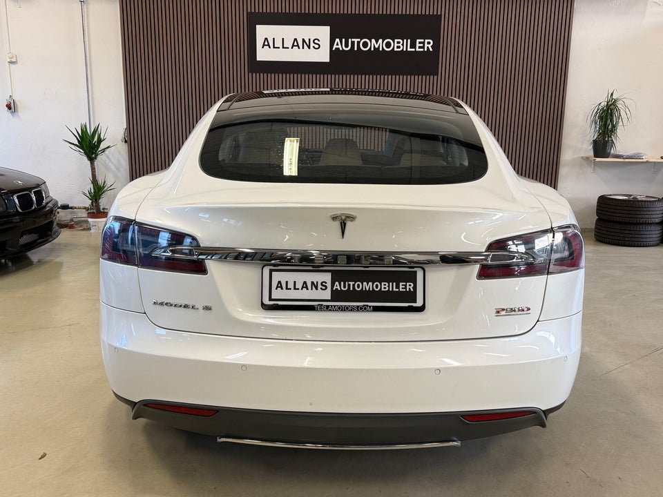 Tesla Model S P90D Ludicrous 5d