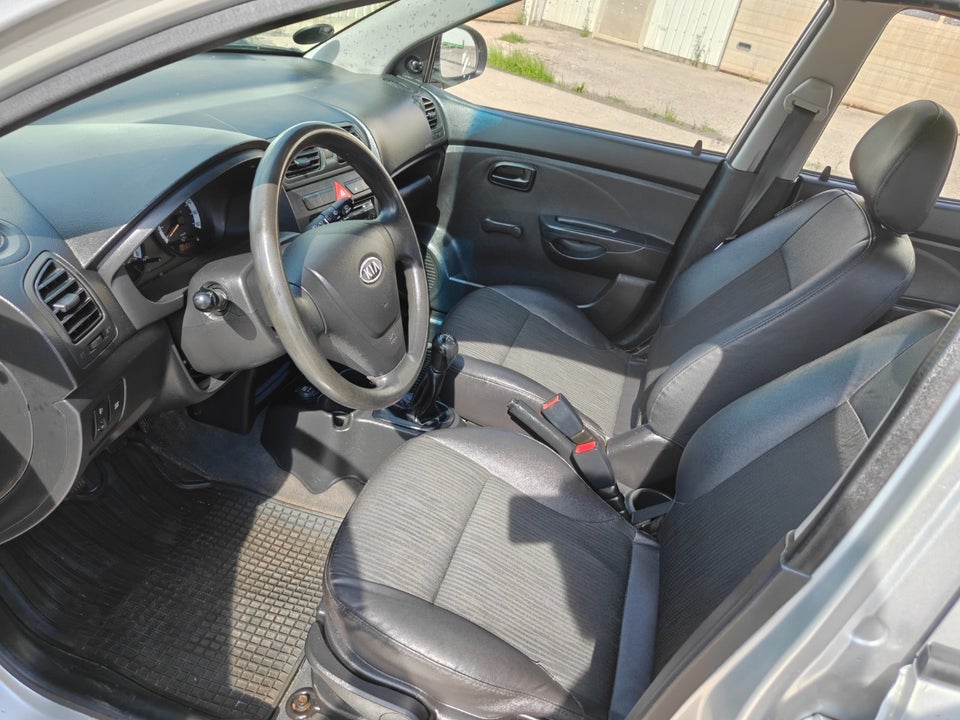 Kia Picanto 1,1 Active 5d