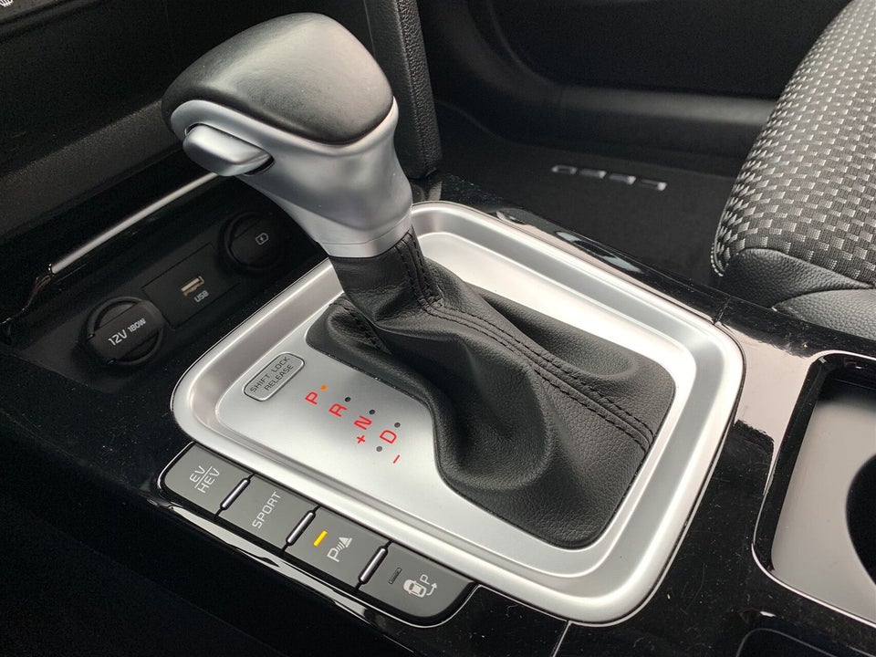 Kia Ceed 1,6 PHEV Upgrade Intro SW DCT 5d