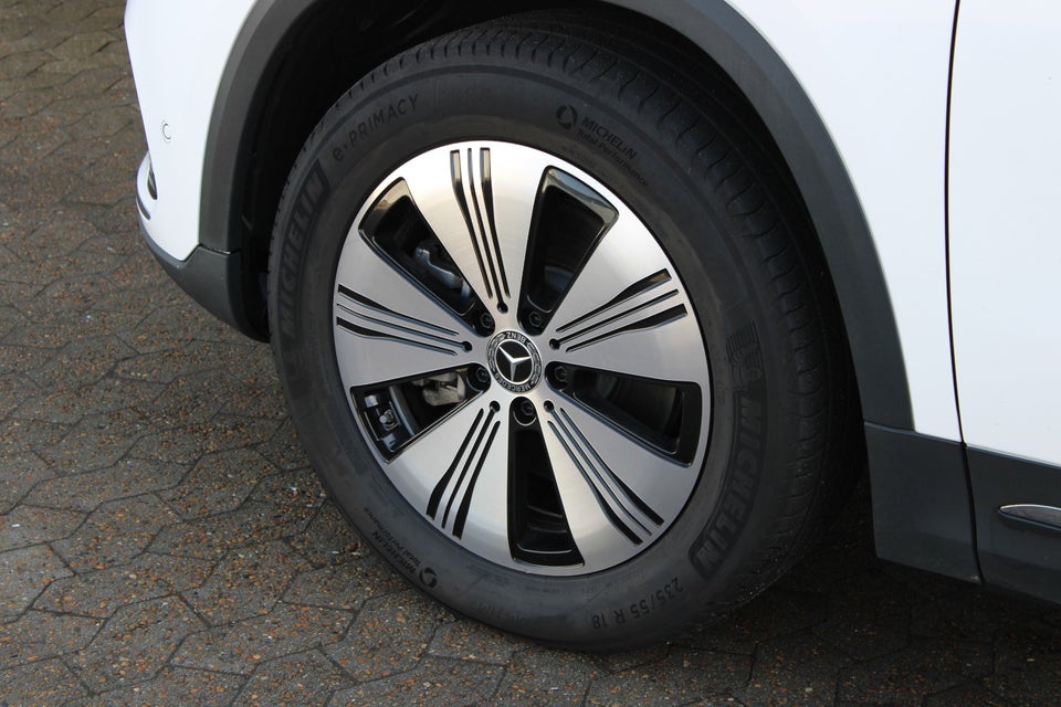 Mercedes EQA250 Progressive 5d