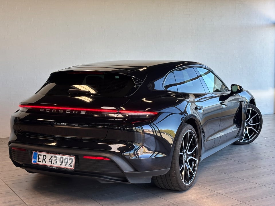 Porsche Taycan Performance+ Sport Turismo 5d