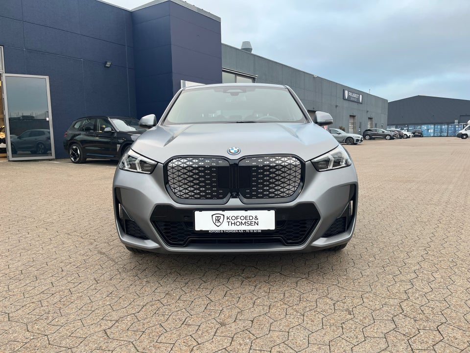BMW iX1 eDrive20 M-Sport 5d