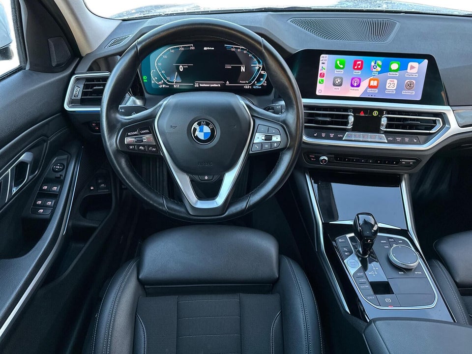 BMW 330e 2,0 Touring Sport Line aut. 5d