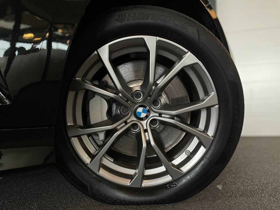 BMW 330e 2,0 Touring Sport Line aut. 5d