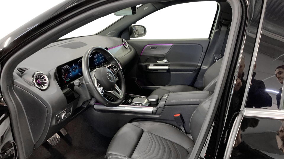 Mercedes EQA250+ Progressive 5d