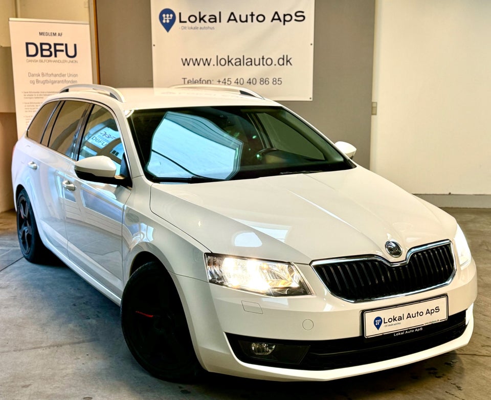 Skoda Octavia 1,8 TSi 180 Elegance Combi DSG 5d