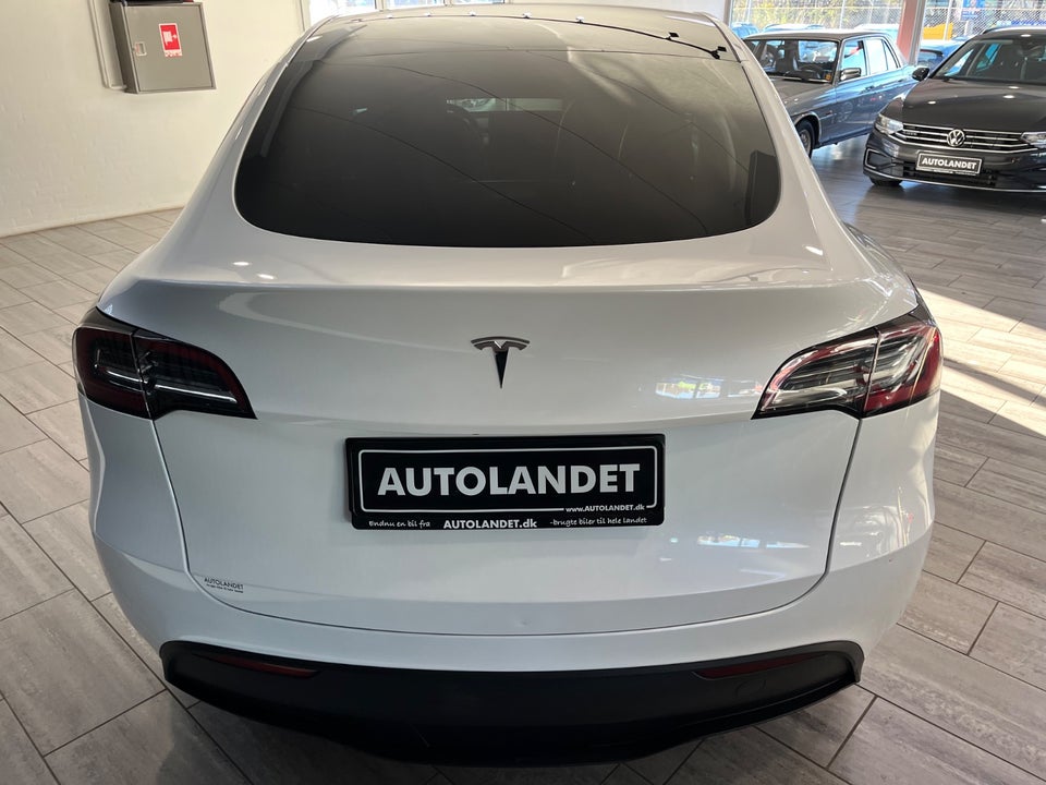 Tesla Model Y RWD 5d