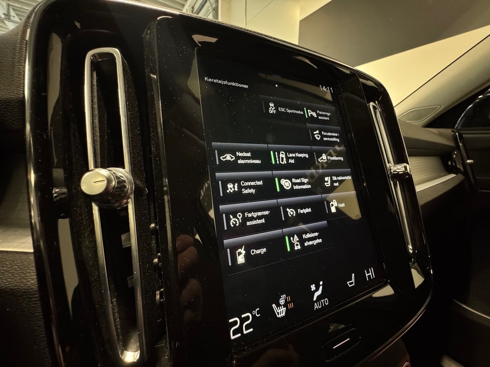 Volvo XC40 1,5 T4 ReCharge R-Design aut. 5d