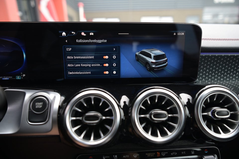 Mercedes EQB250+ AMG Line 7prs 5d