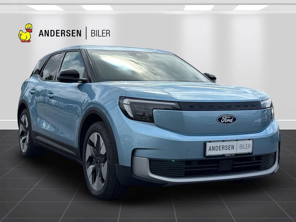 Ford Explorer 77 Premium Extended Range 5d