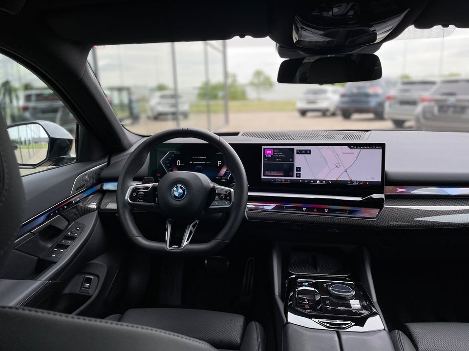 BMW i5 eDrive40 Touring Fully Charged 5d