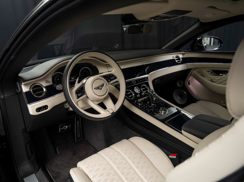 Bentley Continental GT 4,0 V8 Hybrid Mulliner aut. 2d