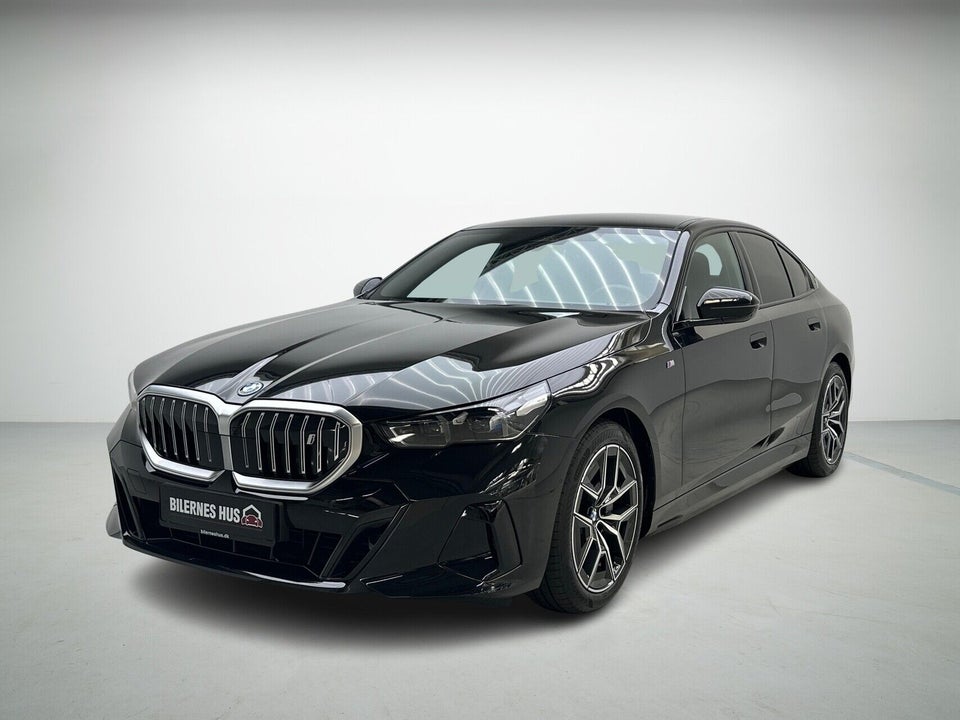 BMW i5 eDrive40 Fully Charged M-Sport Pro 4d