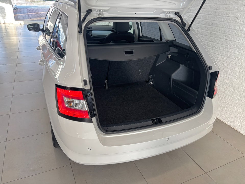 Skoda Fabia 1,0 TSi 110 Active Combi 5d