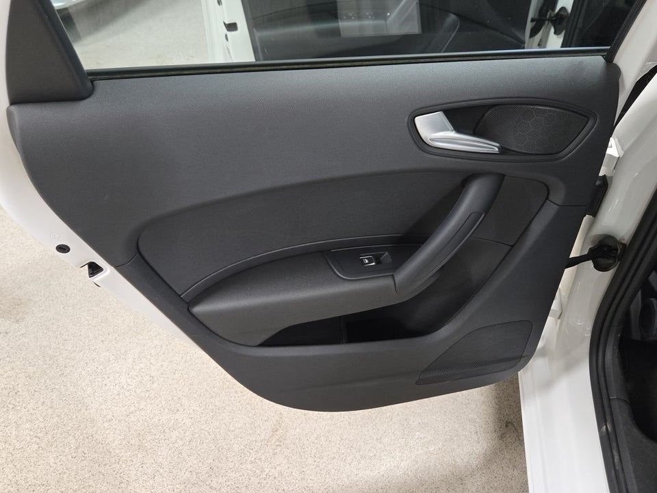 Audi A1 1,0 TFSi 95 Sportback 5d