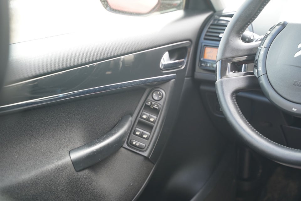 Citroën Grand C4 Picasso 1,6 e-HDi 112 Exclusive E6G 7prs 5d