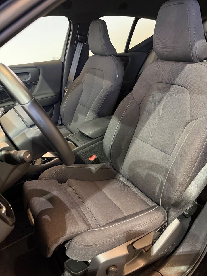 Volvo XC40 P6 ReCharge Core 5d