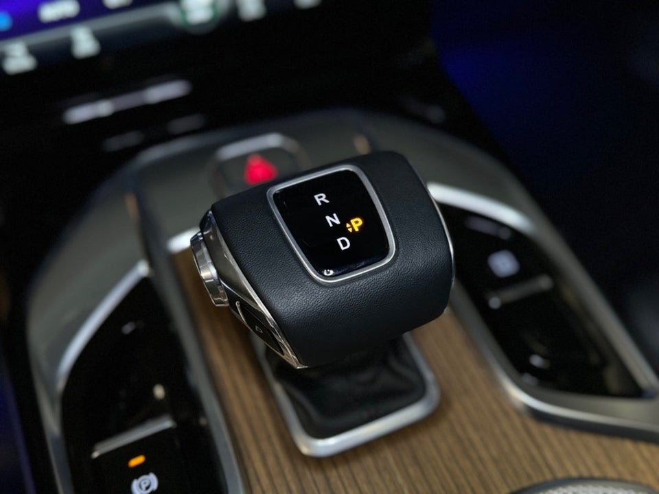 Hongqi E-HS9 99 Exclusive 5d