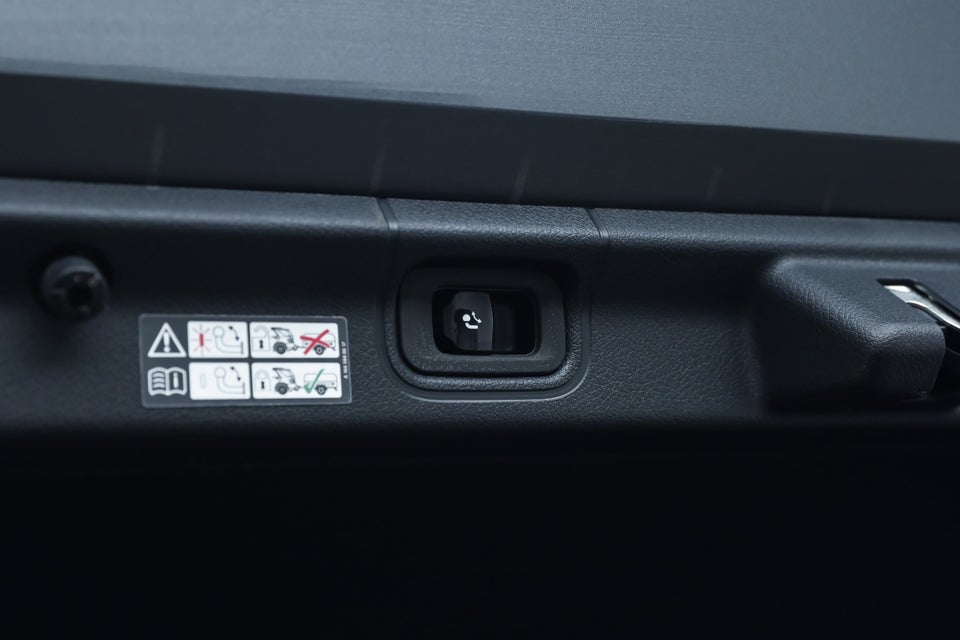 Mercedes EQE350+ AMG Line 4d