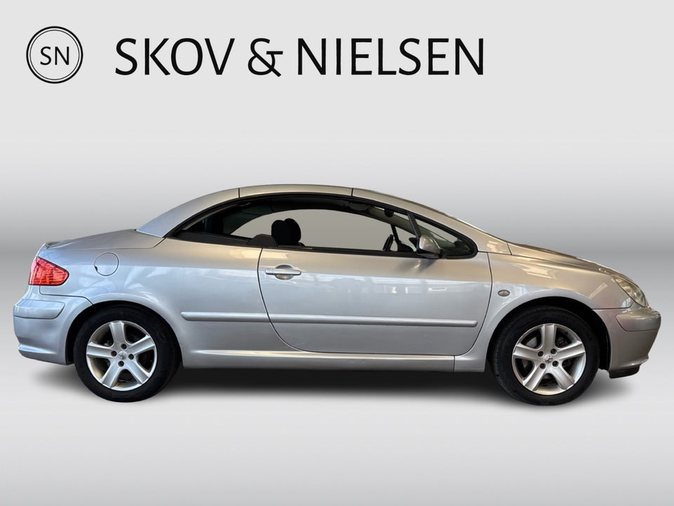 Peugeot 307 2,0 16V CC 2d