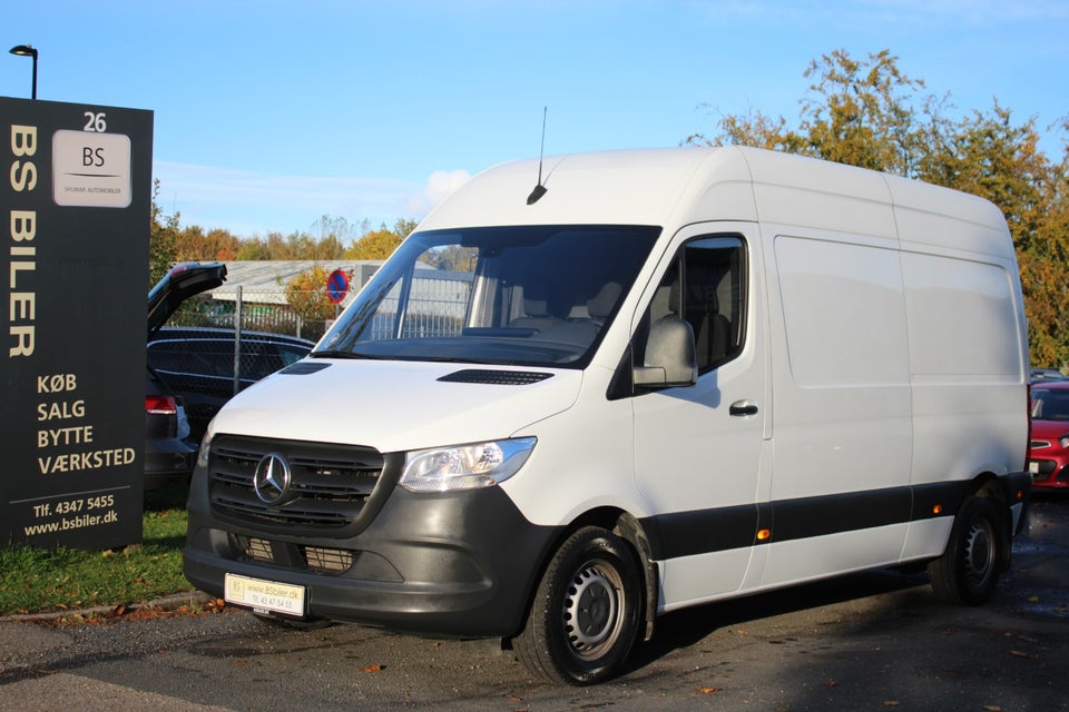 Mercedes Sprinter 214 2,2 CDi A2 Kassevogn aut. FWD