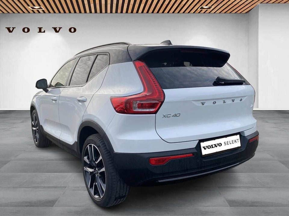 Volvo XC40 1,5 T5 ReCharge Plus Dark aut. 5d