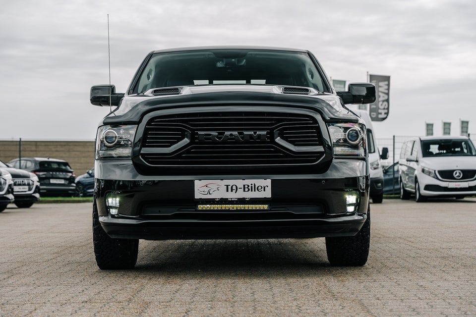 Dodge RAM 1500 5,7 V8 Sport Crew Cab aut. 4x4 4d