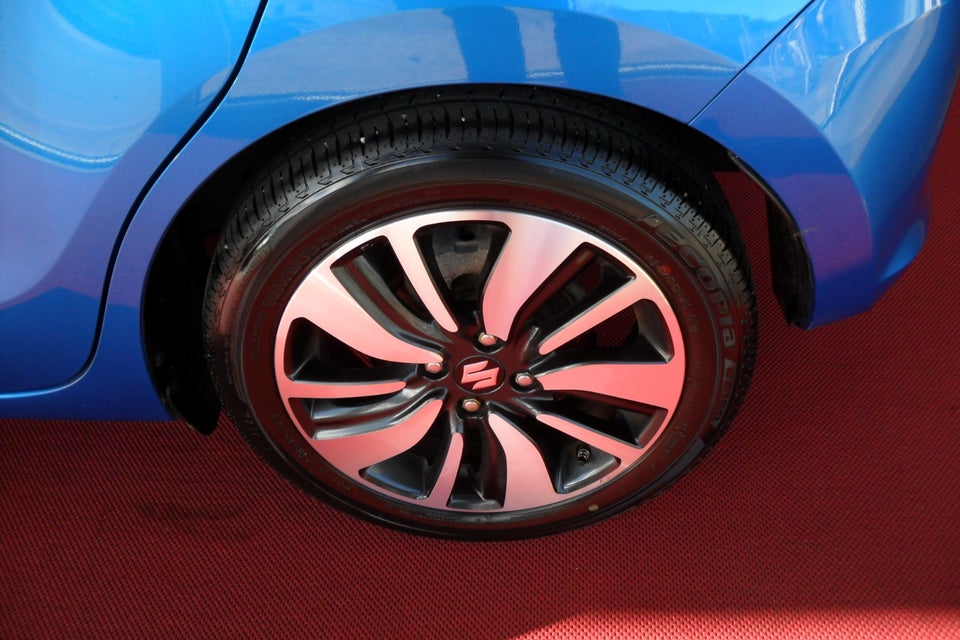 Suzuki Swift 1,0 Boosterjet SHVS Exclusive 5d