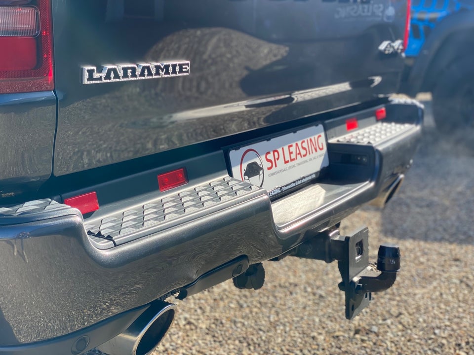 Dodge RAM 1500 5,7 V8 Laramie Crew Cab aut. 4x4 4d