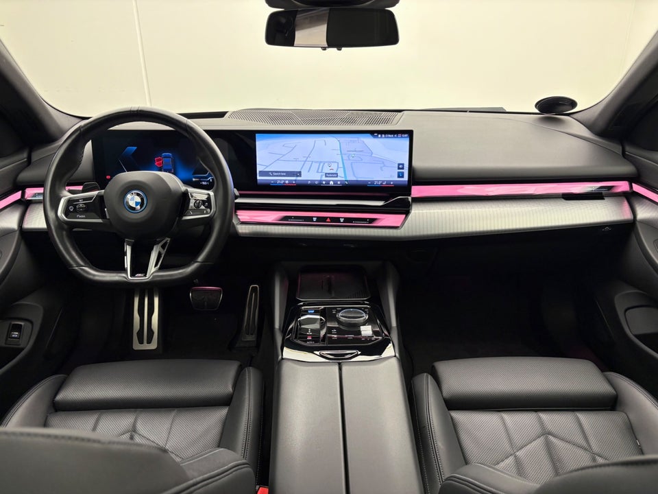 BMW i5 eDrive40 Fully Charged M-Sport 4d
