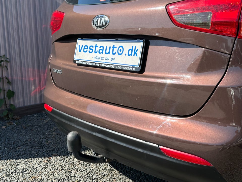 Kia Ceed 1,6 GDi Premium SW DCT 5d