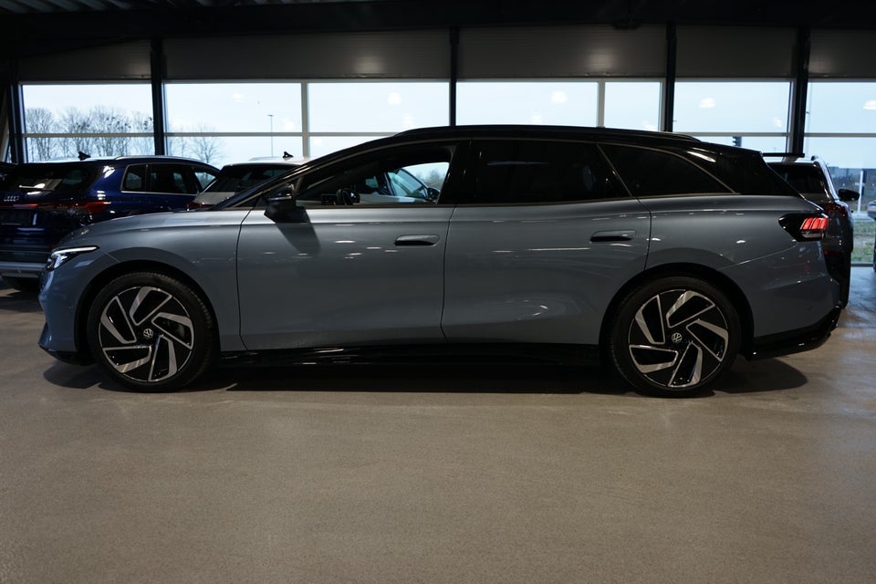 VW ID.7 86 Style S Tourer 5d