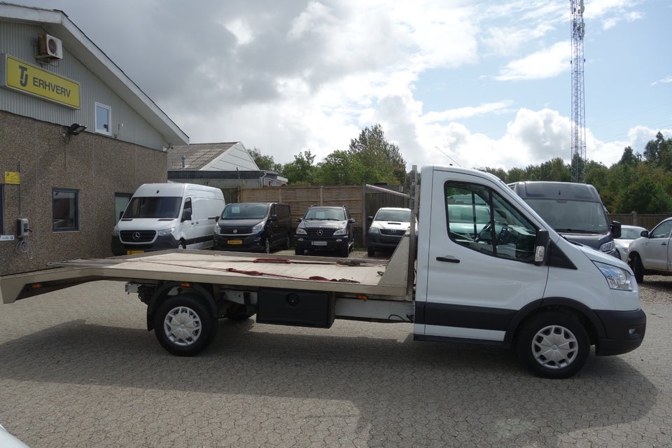 Ford Transit 350 L4 Chassis 2,0 TDCi 170 Trend H1 FWD