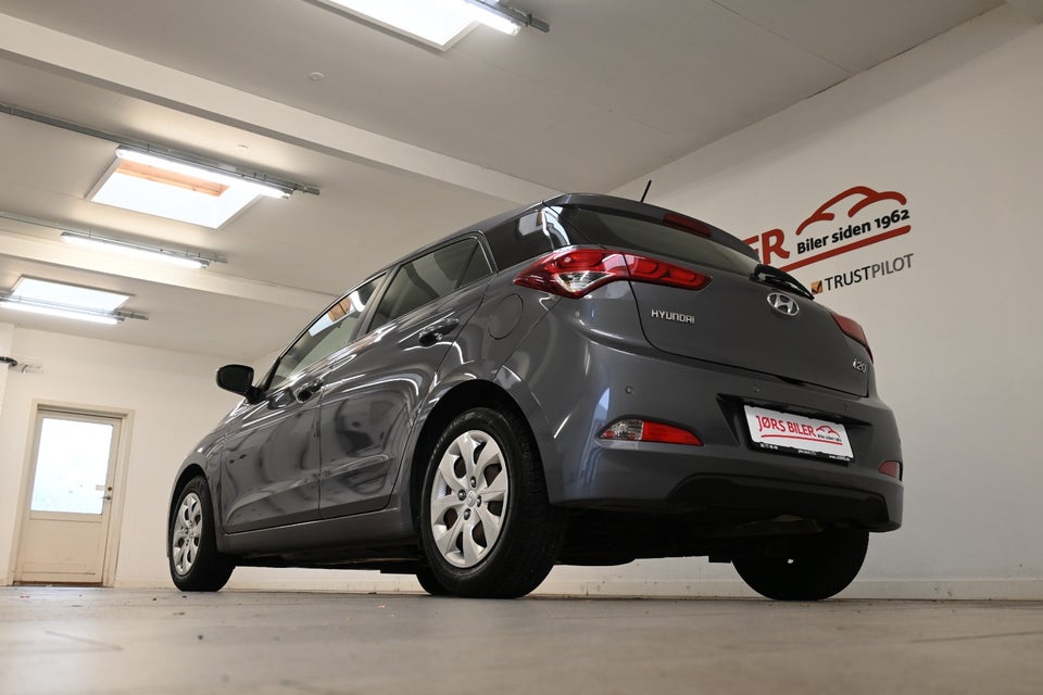 Hyundai i20 1,25 Trend 5d