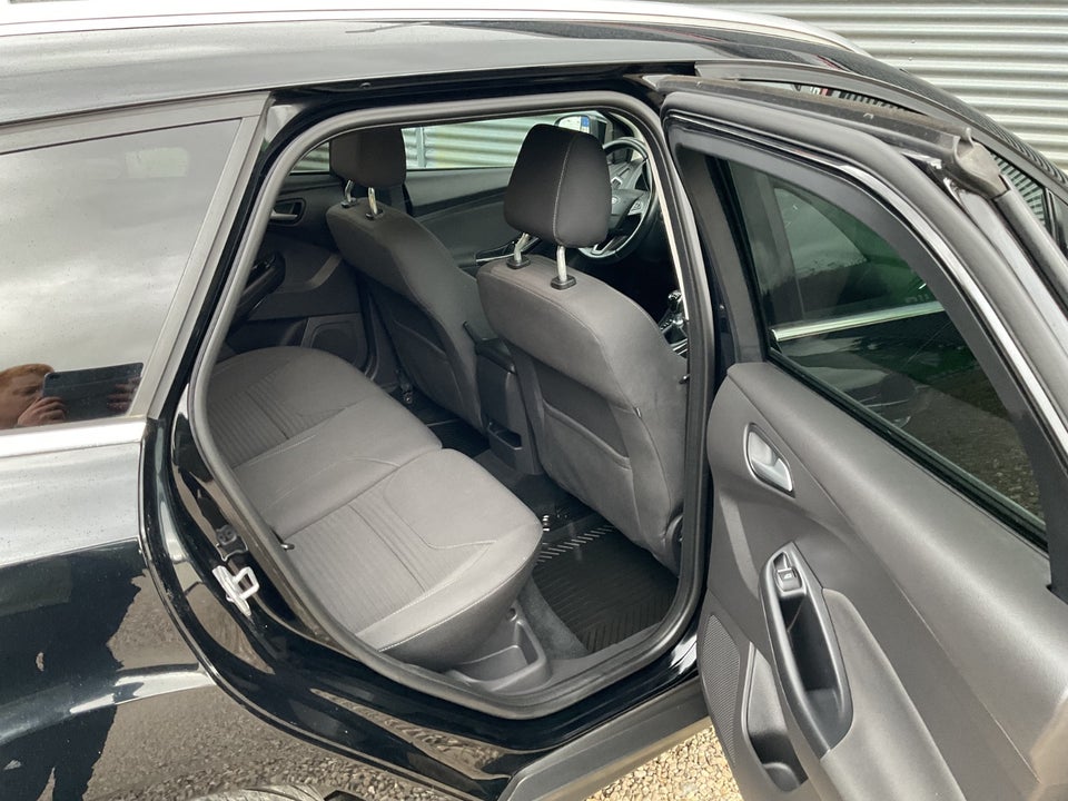 Ford Focus 1,0 SCTi 125 Titanium stc. 5d