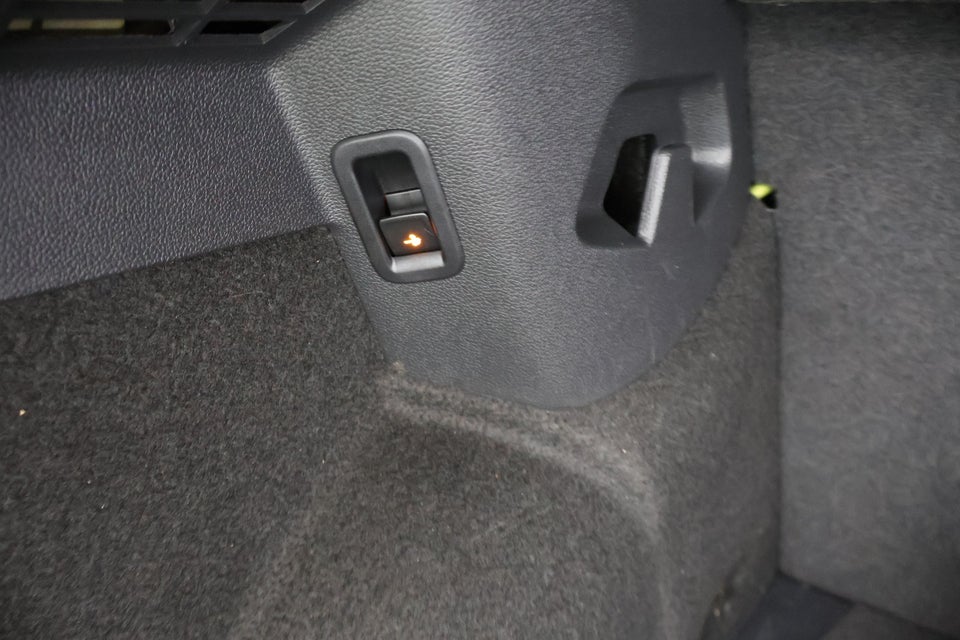 VW Golf VIII 1,5 eTSi 150 Style DSG 5d