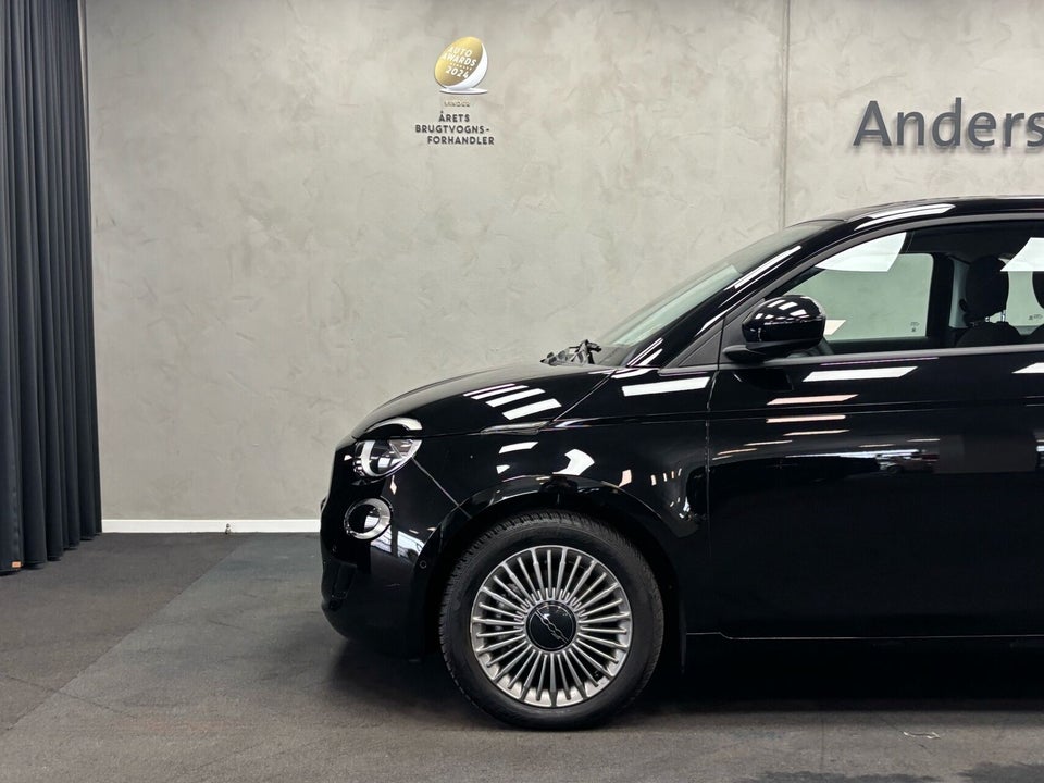 Fiat 500e 42 Icon 3+1 4d