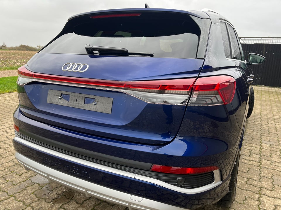 Audi Q4 e-tron 40 S-line 5d