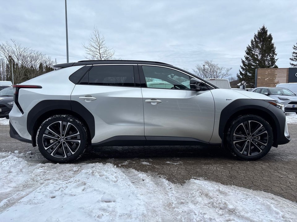 Toyota bZ4X Executive Premium 5d