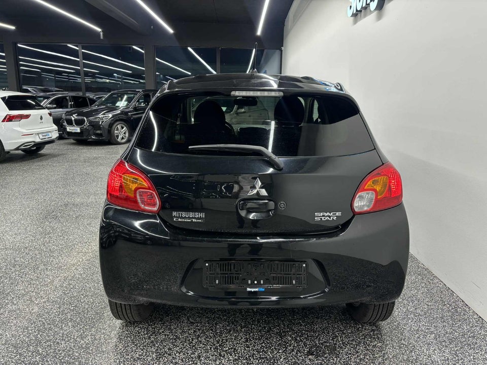 Mitsubishi Space Star 1,2 Black & White CVT 5d