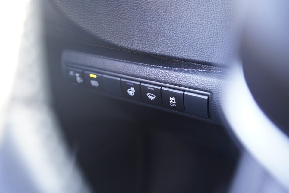 Toyota Corolla 1,8 Hybrid H3 MDS 5d