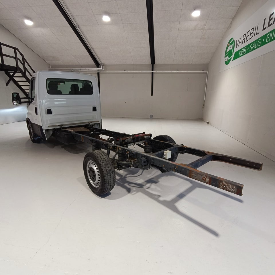 Iveco Daily 3,0 35C18 4100mm Lad AG8 2d