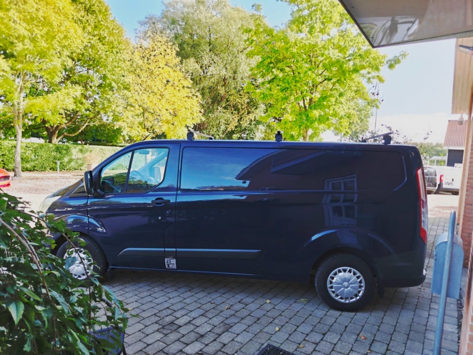 Ford Transit Custom 310 L2 2,2 TDCi 125 Trend