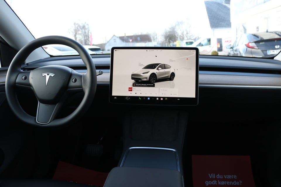 Tesla Model Y Long Range AWD 5d