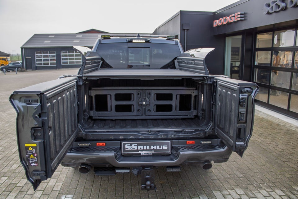 Dodge RAM 1500 5,7 V8 Hemi eTorque Limited Night aut. 4d